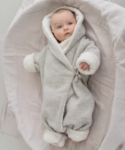 Fine-knitted slippers for tying - nut