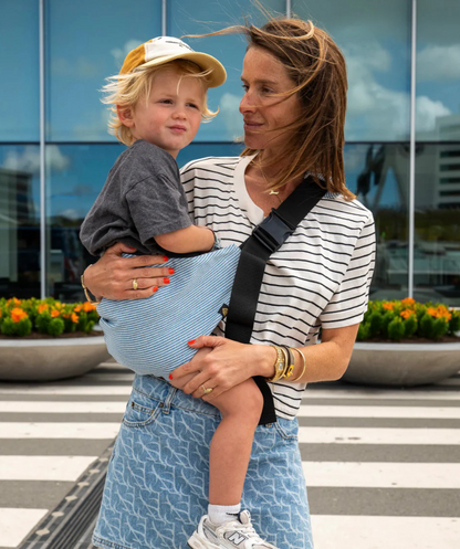 Kleinkindertrage - Light denim stripe